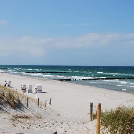 Strandstrasse Apartman *