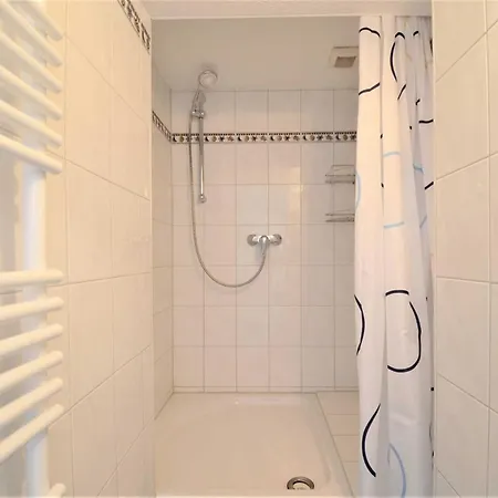 Strandstrasse Apartman